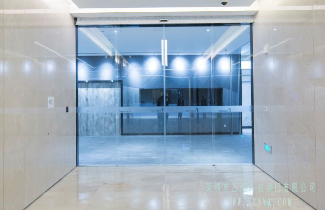 感應(yīng)自動(dòng)門 感應(yīng)自動(dòng)門